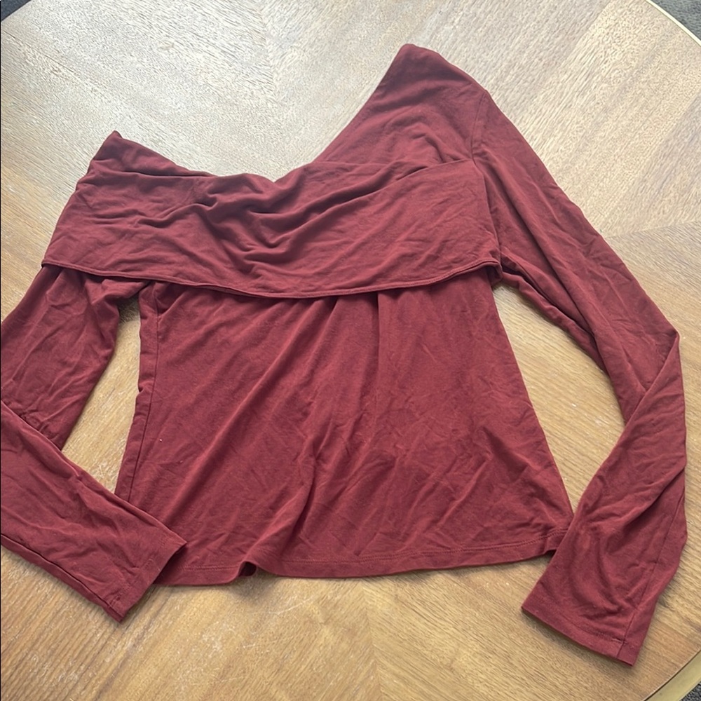 Women's Off-Shoulder Rust Top